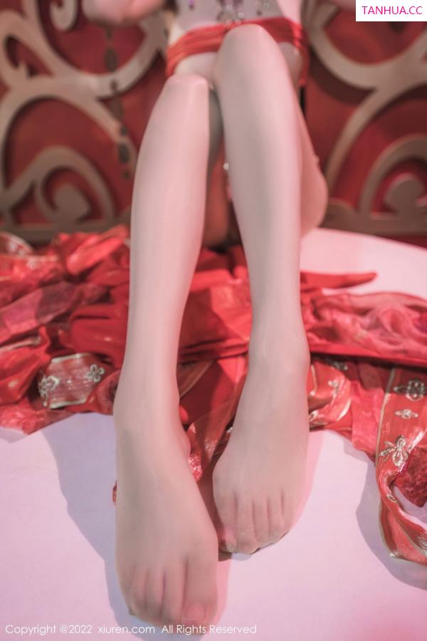 陈若依 抖娘利世 [XiuRen]高清写真图 2022.10.12 No.5699 利世第13张图片